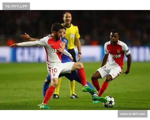 里昂中场莫顿停赛,托利索担纲组织核心